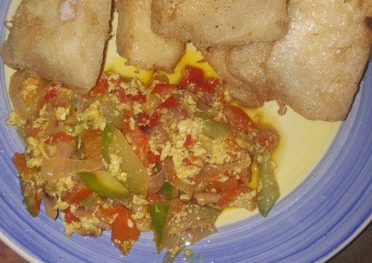 Fried yam wif egg sauce