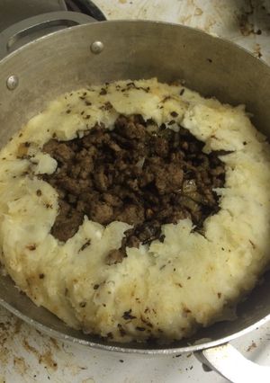Una foto de Torta del pastor (Shepherd's Pie) a lo criollo