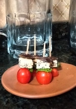 Una foto de Mini Pinches Caprese