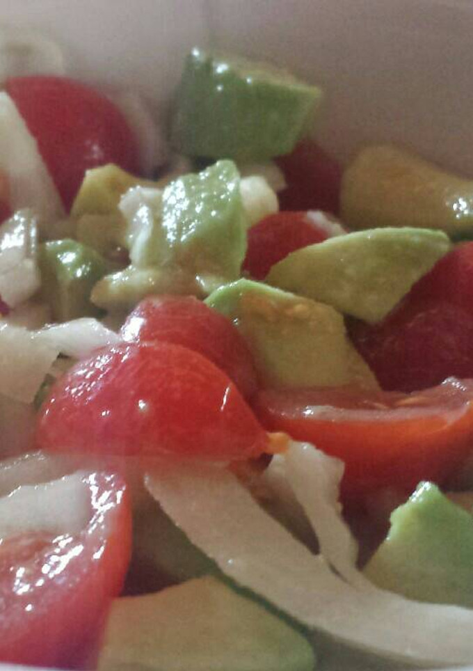 Una foto de Ensalada de aguacate