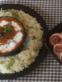 दाल मखनी और जीरा राइस(dal makhani aur jeera rice recipe in hindi) रेसिपी मुख्य फोटो