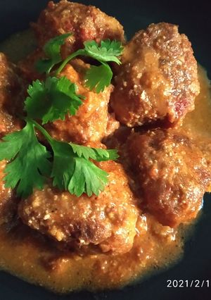 ফুলকপির কোপ্তা কারি (fulkopir kopta curry recipe in Bengali) রেসিপির প্রধান ছবি