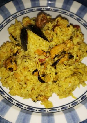 Una foto de Arroz con mariscos.