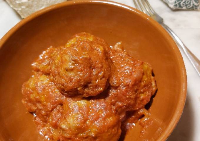 Modo semplice a Preparare Perfetto Polpette al sugo