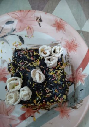 A picture of Oreo chocolate bread cake.