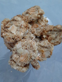Foto resep Cookies Almond Kurma