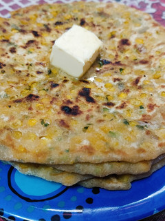 A picture of Chana dal paratha.