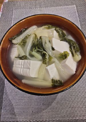 A picture of Tofu Soup.