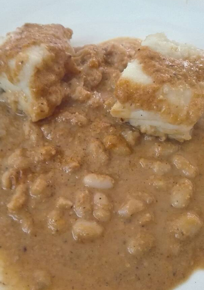 Una foto de Bacalao con romesco