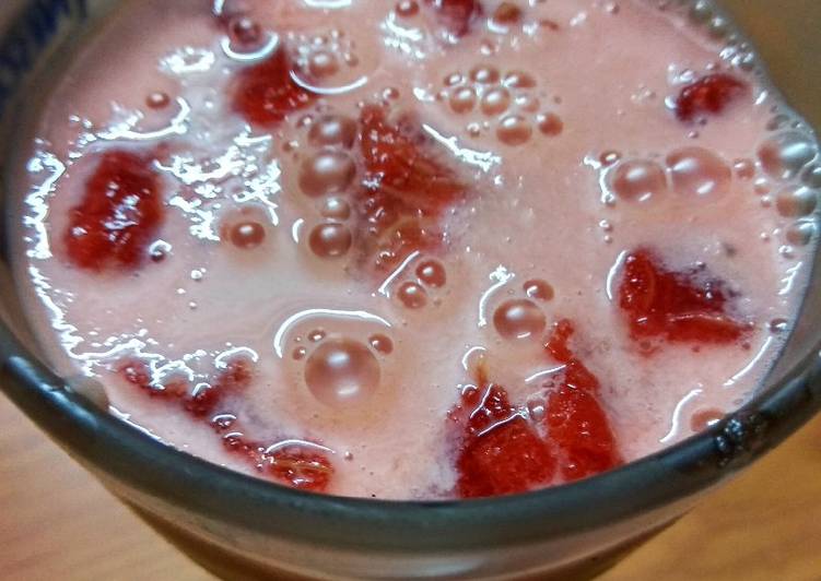 Recipe of Perfect Watermelon smoothie