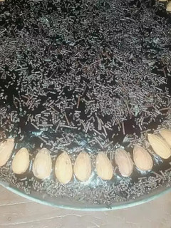 صورة لوصفة كيكة بالكاكاو محشية بالكريمة 🍰🍫
