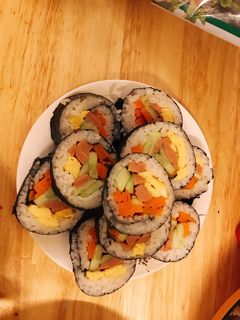 Hình của món Gimbab Hàn Quốc.