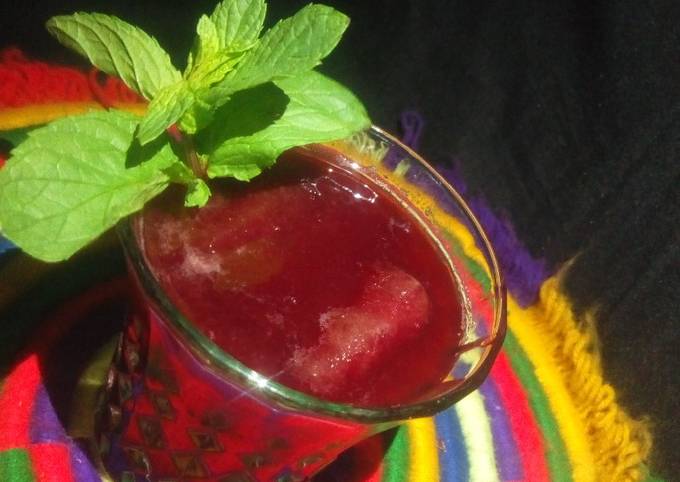 Steps to Make Homemade Zobo drink