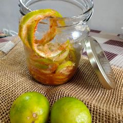 A picture of Lemon peels pickle.