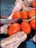 Cabrito en salsa a la leña