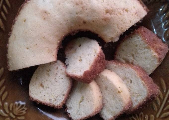Anti Ribet, Bikin Bolu pisang 2 telur Enak Terbaru