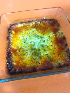 Una foto de Queso provolone en el micro
