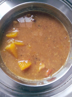 அரைத்து விட்ட சர்க்கரை பூசணி சாம்பார் (Araithu vitta sarkarai poosani sambar recipe in tamil) செய்முறை முக்கிய புகைப்படம்