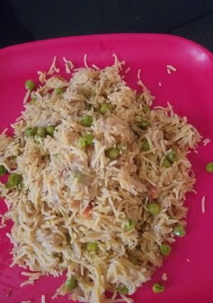 मटर वाले चावल (matar wale chawal recipe in Hindi) रेसिपी मुख्य फोटो