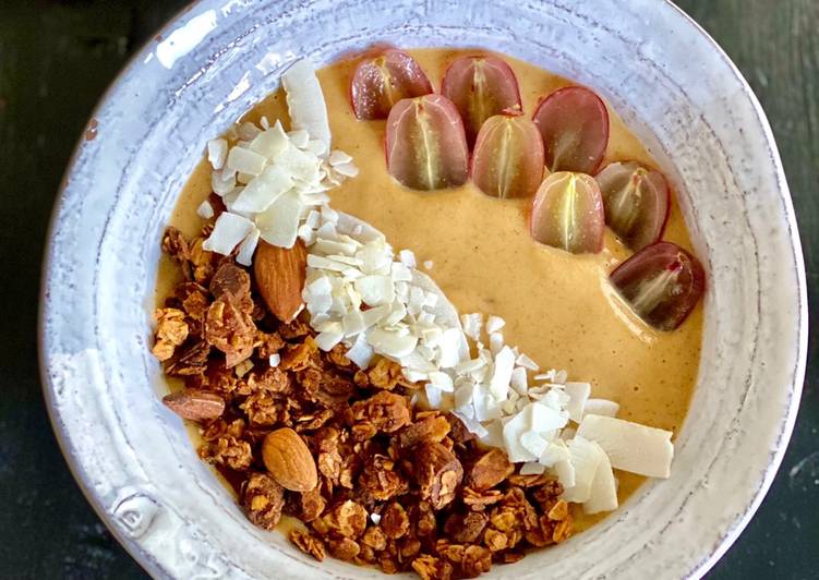 Steps to Make Super Quick Homemade Smoothie bowl de calabaza