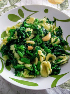 Ricetta Paccheri Alle Cime Di Rape E Gamberetti di Valli ~in ...