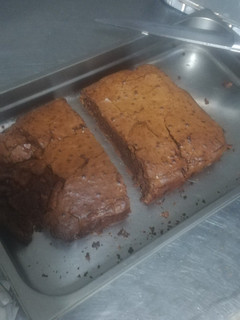 Una foto de Brownie de chocolate y nueces