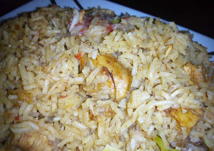 How to Prepare Super Quick Homemade Chicken pilau #AuthorMarathon