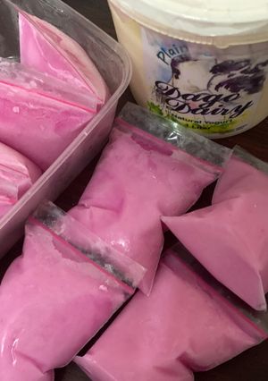 Foto resep Cemilan anak es yoghurt bantal