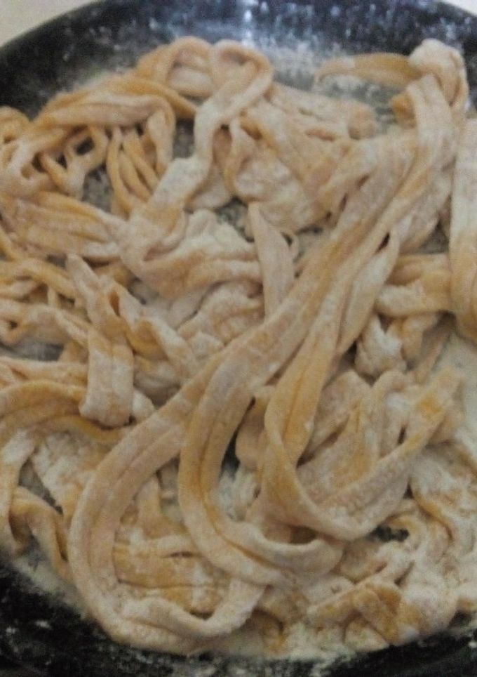 Una foto de Fideos caseros al huevo