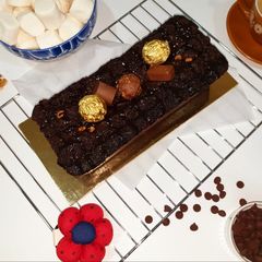 Double chocolate walnut cake A picture of Double chocolate walnut cake.
