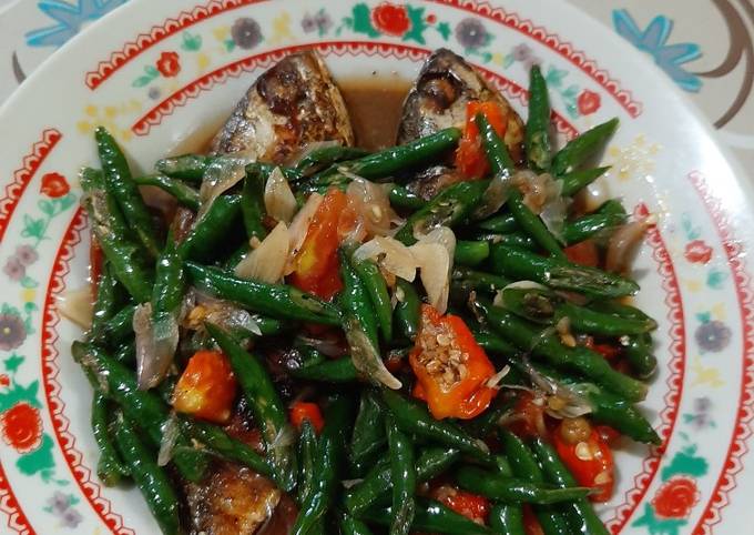 Resep Tumis Ikan Asin Peda Oleh Nicky Noer Hakiki Cookpad 