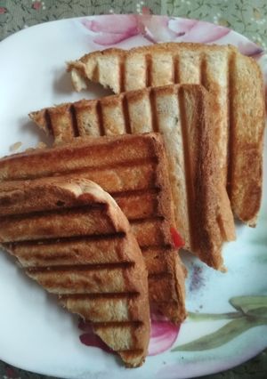 A picture of Potato sandwich.