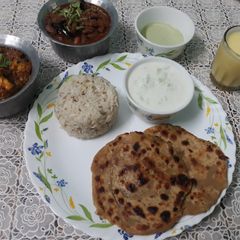 A picture of Punjabi Thali.