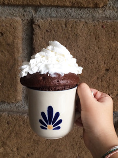 Una foto de Mug cake de chocolate