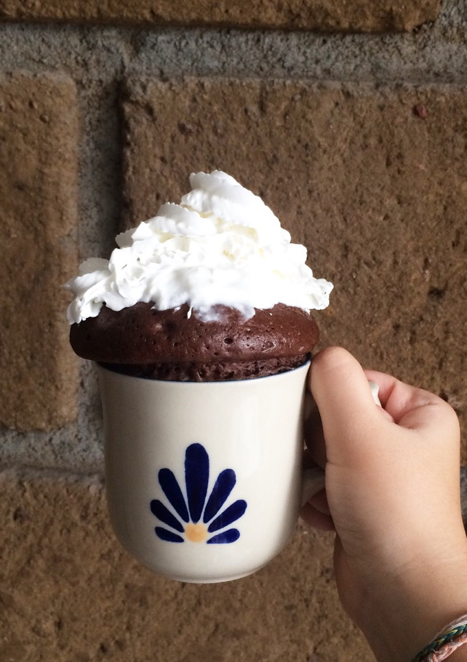 Una foto de Mug cake de chocolate
