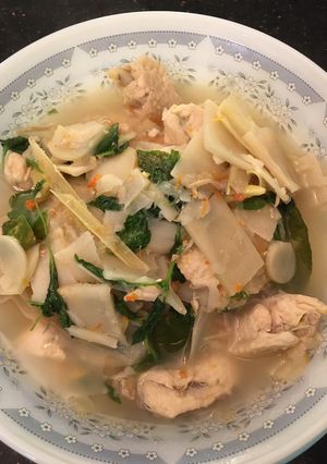 รูปของ แกงหน่อไม้ดองใส่ไก่