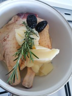 Une photo de Rillettes de canard aux pruneaux