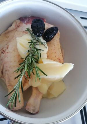 Une photo de Rillettes de canard aux pruneaux