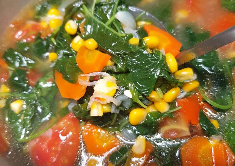 Resep Sayur bayam jagung wortel yang Lezat