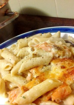 Foto resep Cheesy Smoked Salmon Pasta Bake