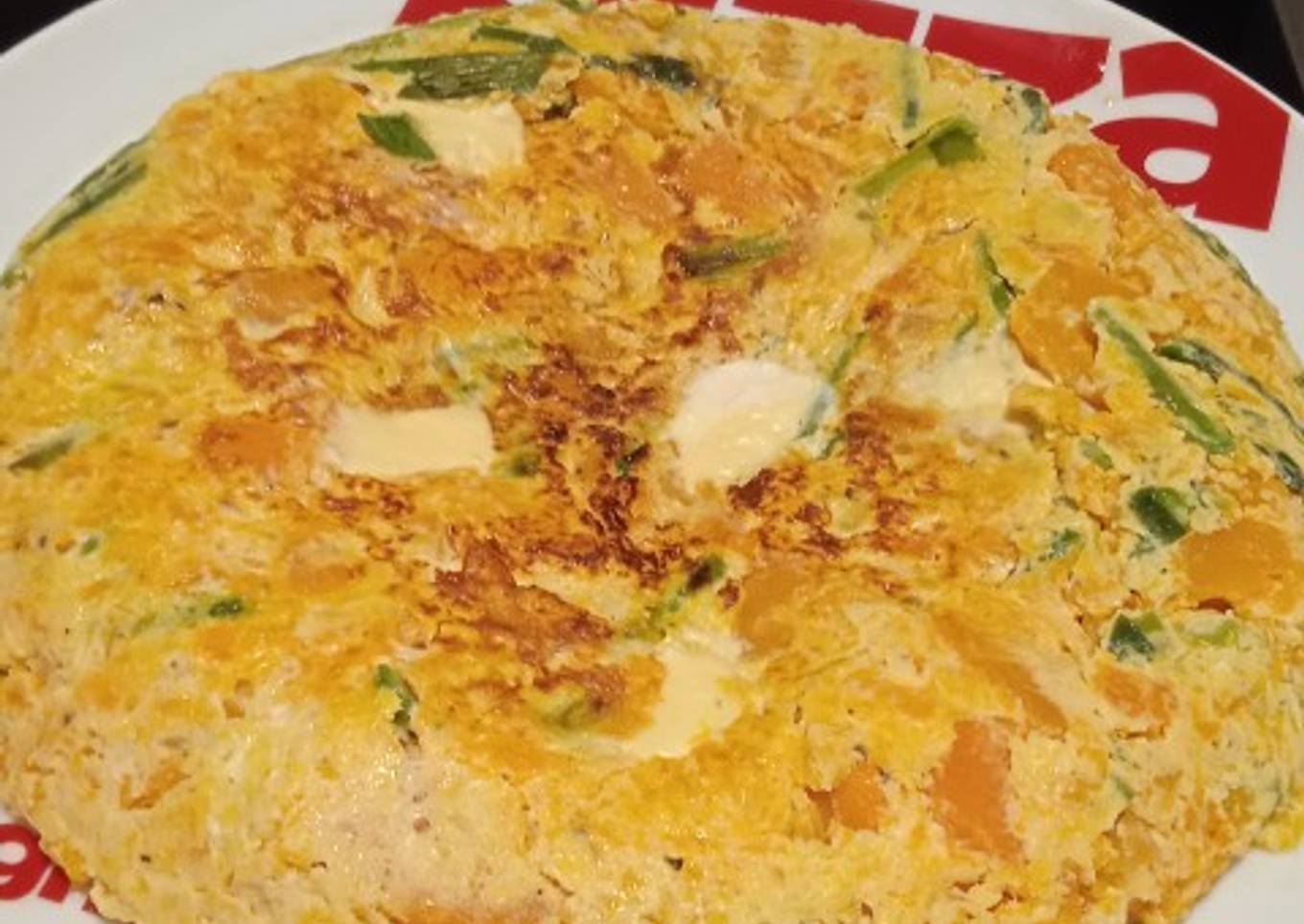 Tortilla de calabaza con espárragos trigueros y ajos tiernos😜😋