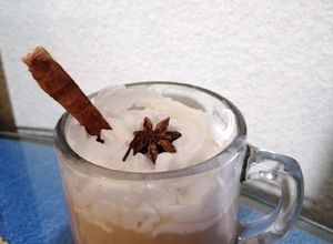 Una foto de Té Chai Latte