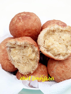 A picture of Hot/crispy Buns 🤤🤤😋.