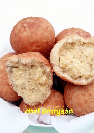 A picture of Hot/crispy Buns 🤤🤤😋.