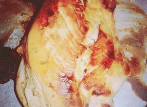 Una foto de Pechuga de pollo relleno