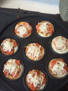 Foto resep Pizza mini ekonomis takaran sendok