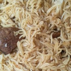 A picture of Beef yakhni plaow.