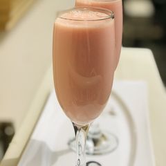 A picture of Watermelon and coconut shake.