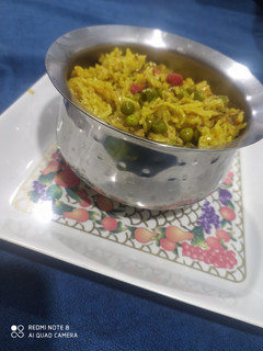 વેજ બિરયાની ઇન કુકર (Veg Biryani In Cooker Recipe In Gujarati) રેસીપી મુખ્ય ફોટો