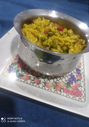 વેજ બિરયાની ઇન કુકર (Veg Biryani In Cooker Recipe In Gujarati) રેસીપી મુખ્ય ફોટો